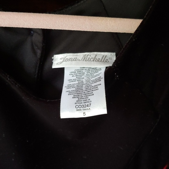 Girls holiday dress - Picture 3 of 3